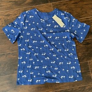 Banana Republic • Malibu Tee